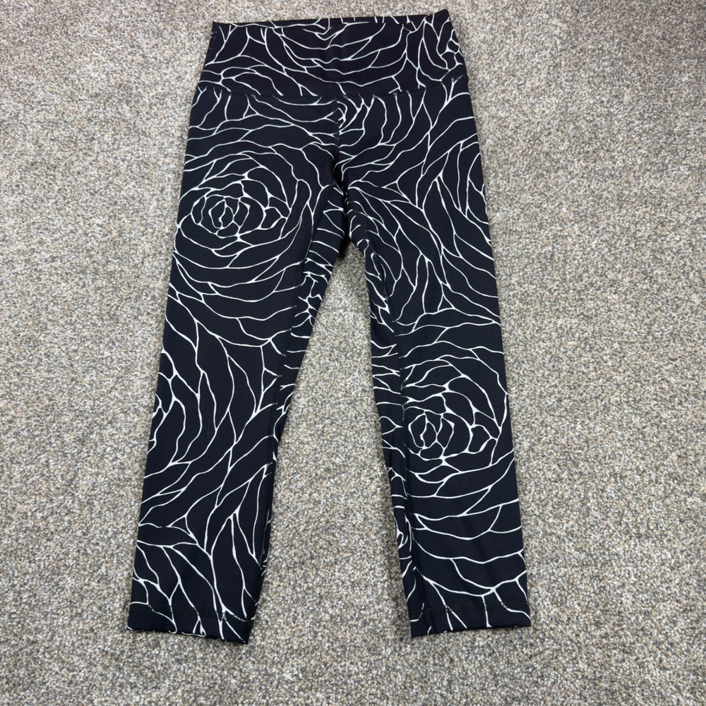 Lululemon Wunder Under Crop Rose Outline Black White Leggings Size 6 W6LMTL